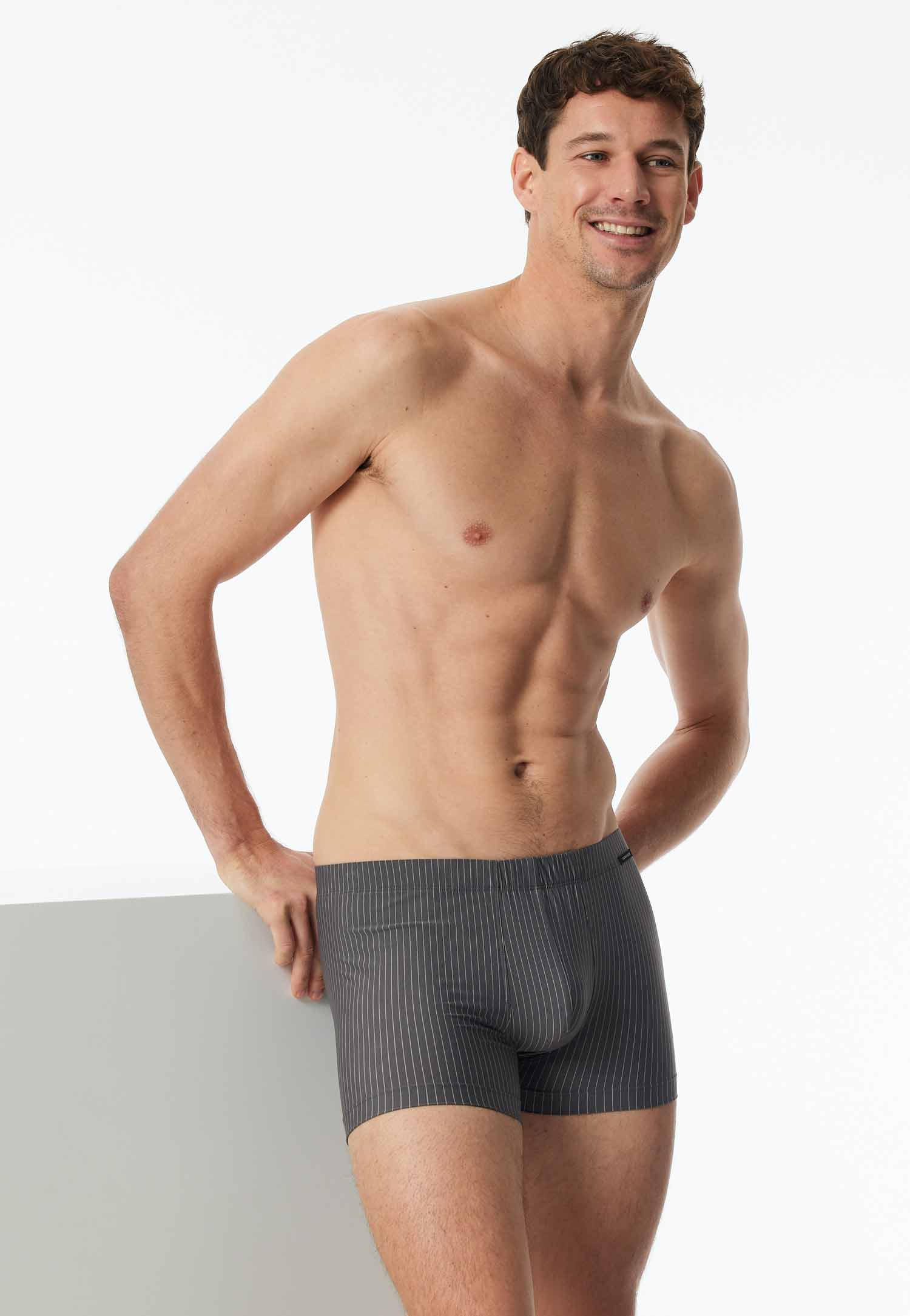 Short - Microfiber Short - Microfiber